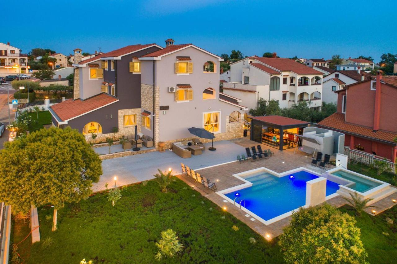 Villa Zorica Poreč Buitenkant foto