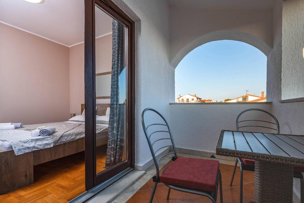Villa Zorica Poreč Buitenkant foto