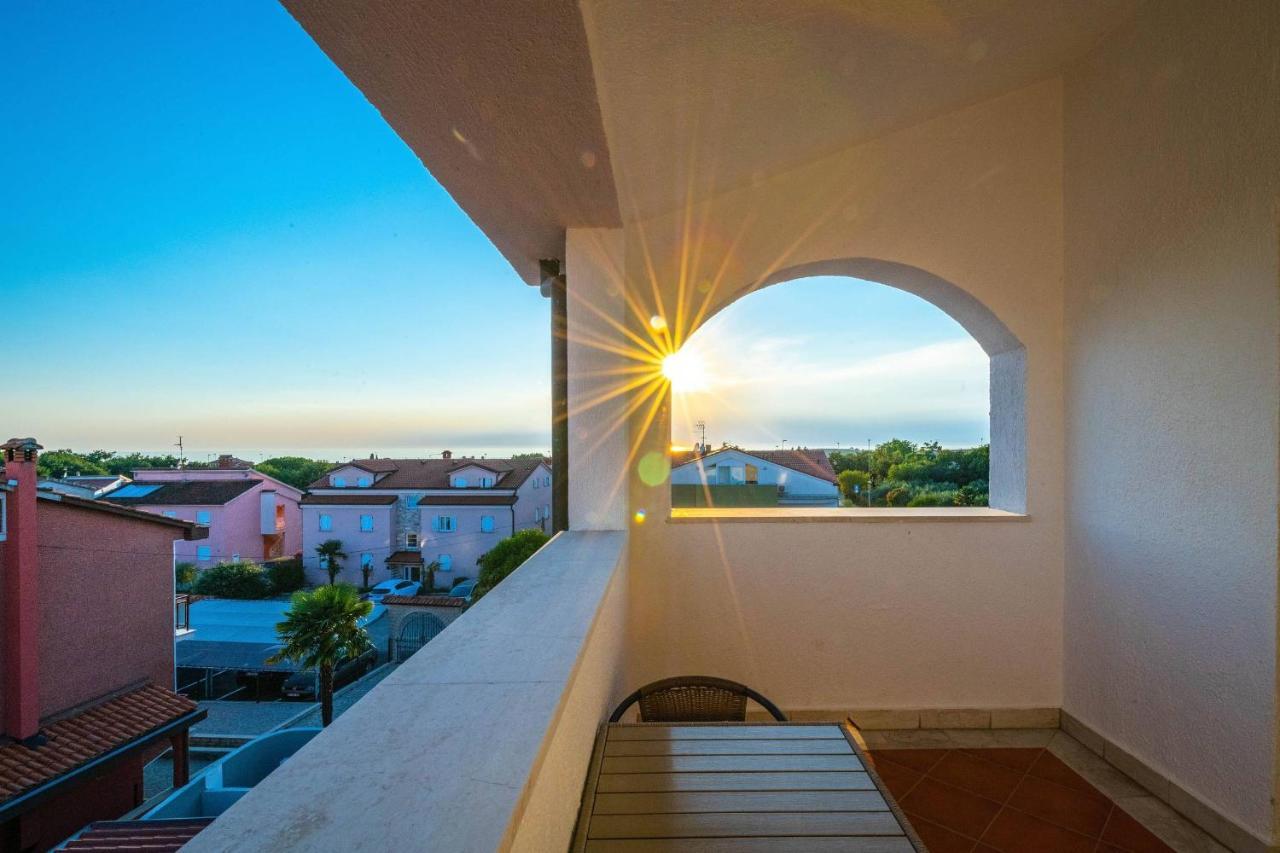 Villa Zorica Poreč Buitenkant foto