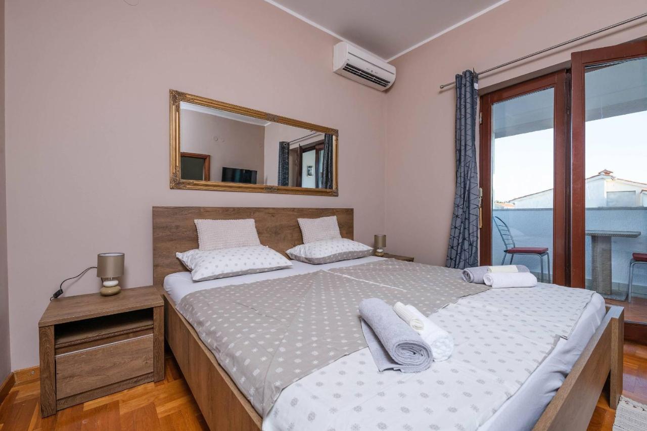 Villa Zorica Poreč Buitenkant foto