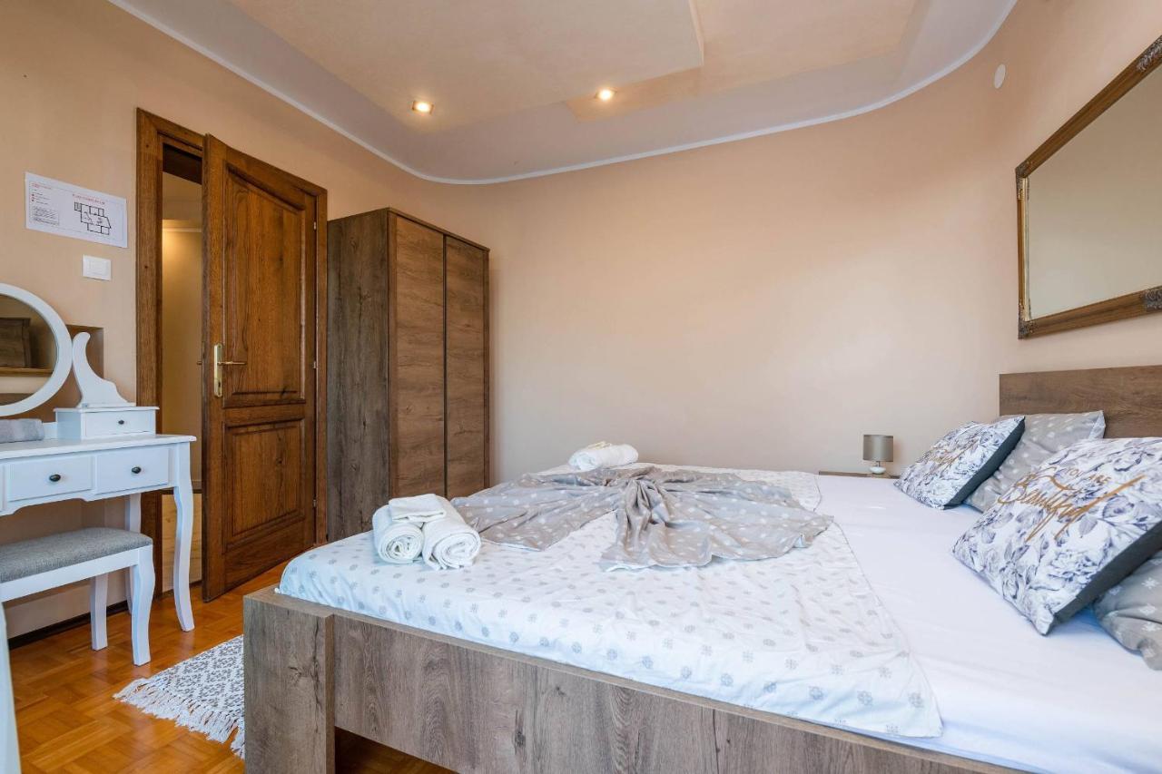 Villa Zorica Poreč Buitenkant foto